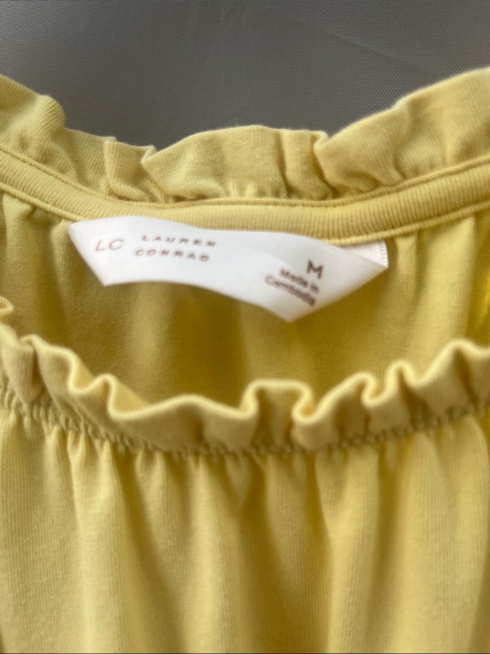 LC Lauren Conrad Light Yellow Ruffle Sleeve Tank - Picture 2 of 9